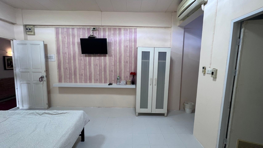 Bedroom 4, Dejaroen Place Resort, Lam Luk Ka