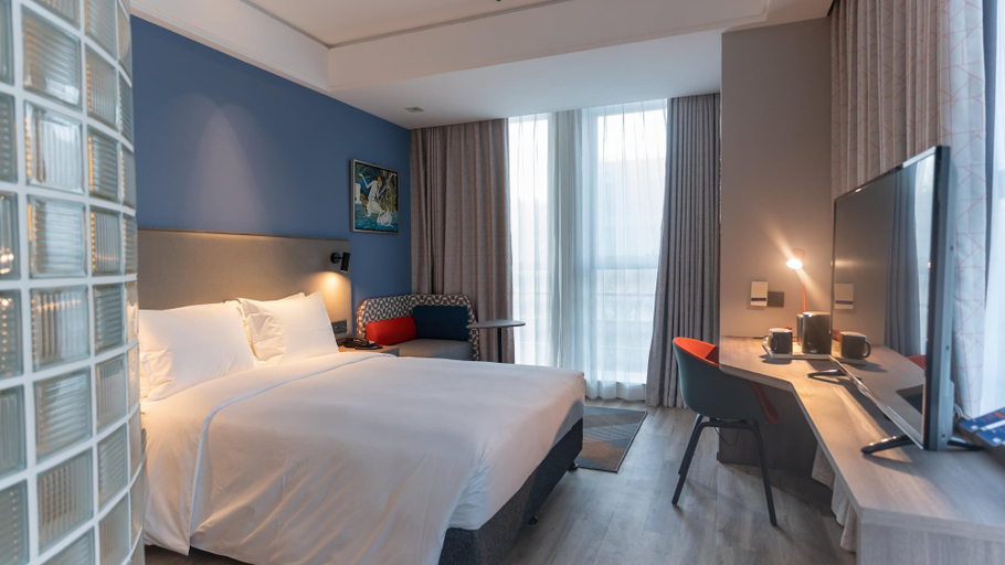 Bedroom 4, Holiday Inn Express NANTONG XINGHU by IHG, Nantong