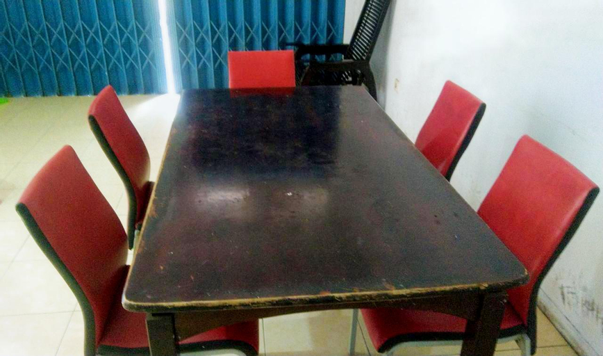 Dining Room, Ninjas Room hostel Cengkareng, West Jakarta