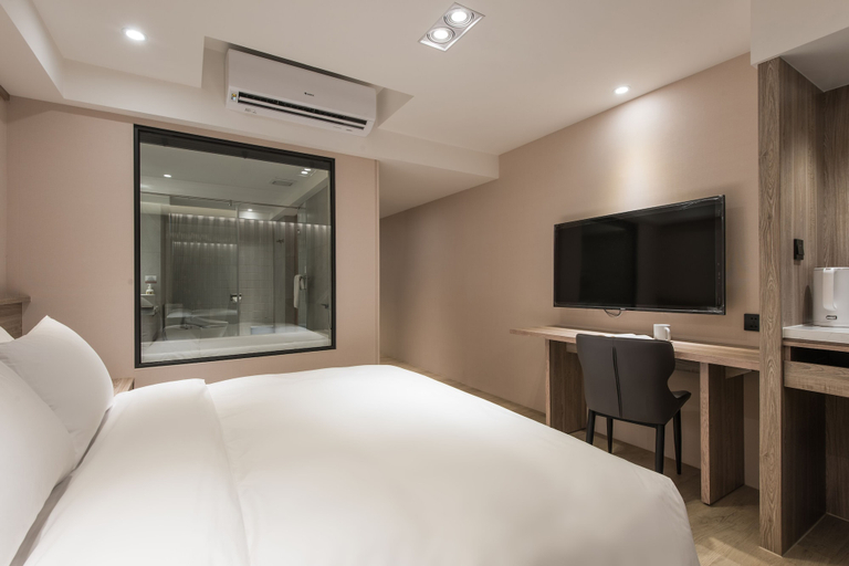 Bedroom 3, Spring's Rhapsody Hotel, Taichung