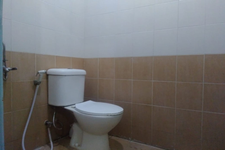 Room 8
