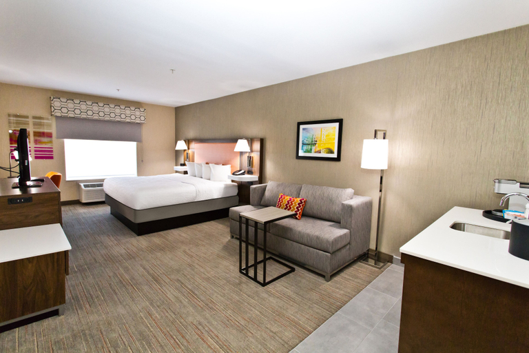 Bedroom 3, Hampton Inn & Suites Sacramento-Cal Expo, Sacramento