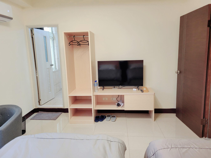 Bedroom 2, Longmen Manor - Extra Large Double Bed, Kinmen