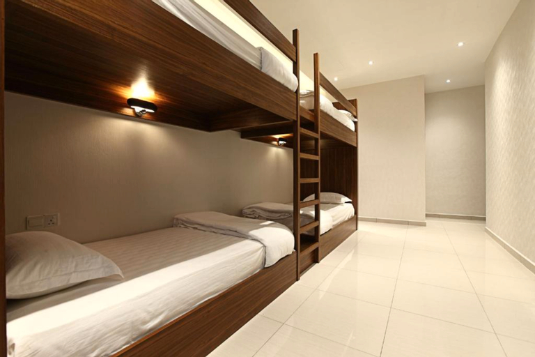 Bedroom 13