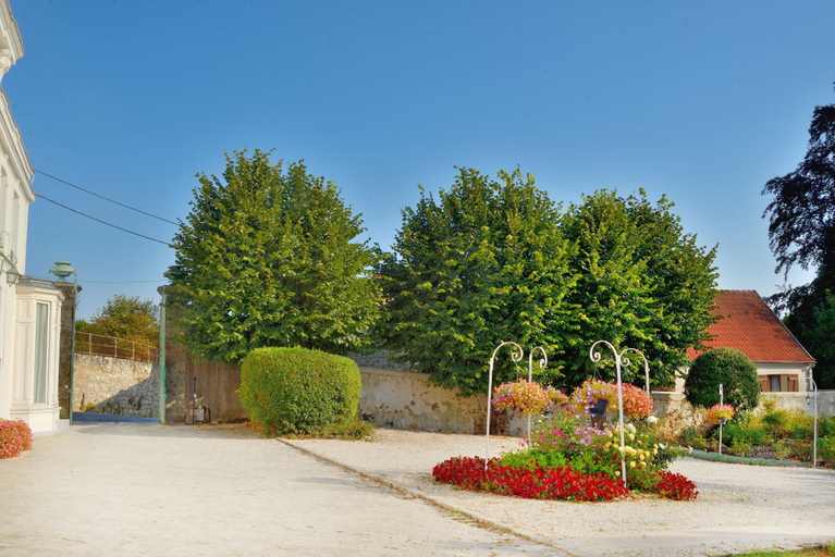 Exterior & Views 2, Château de la Marjolaine, Aisne