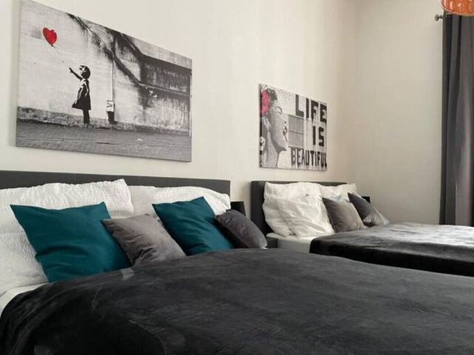 Bedroom 4, Designer Apartment - 5 min to Center, Wien