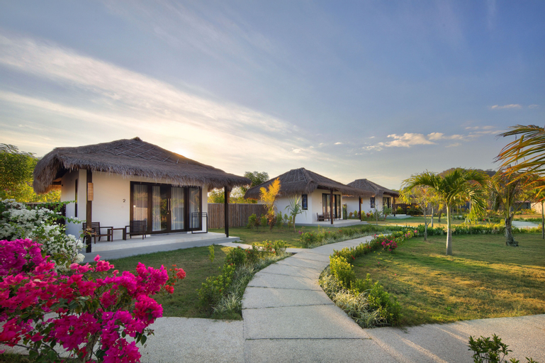Exterior & Views 2, Mocean Dive Resort, West Sumbawa