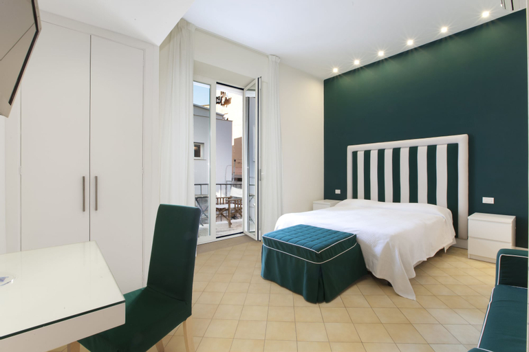 Sorrento Apartments ONE, Napoli