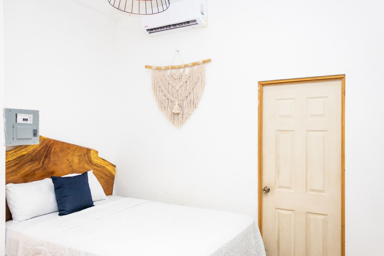Bedroom 2, Yali Hotel & Resort, Tamanique