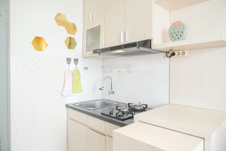 Others 4, Modern and Classic 2BR at Green Pramuka City Apartment By Travelio, Jakarta Pusat