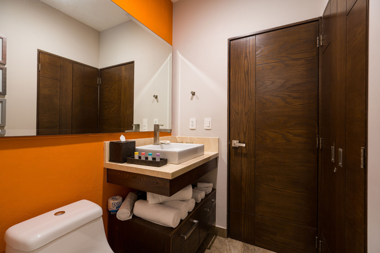 Bathroom 5, Pinnacle Resorts 220, Puerto Vallarta