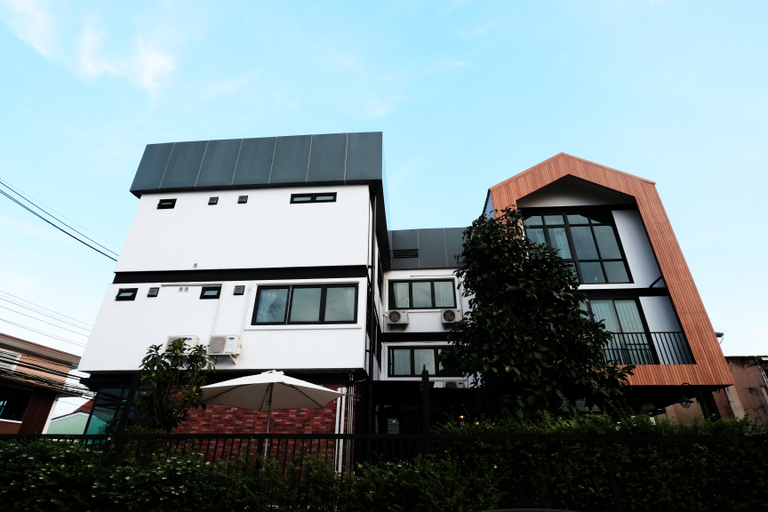 Exterior & Views 2, Wayha Hostel, Lak Si