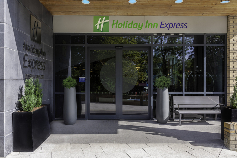 Holiday Inn Express DUBLIN AIRPORT