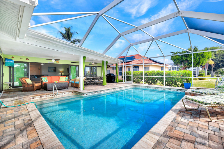 Sport & Beauty 1, Villa Emerald Coast- Private Villa, Lee