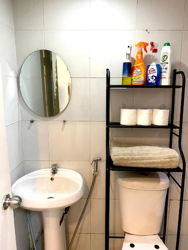 Bedroom 2, Huge Balcony Condominium , Quezon City