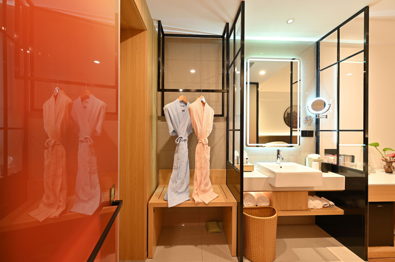 Bathroom 3, Changsheng Hotel, Jiangmen