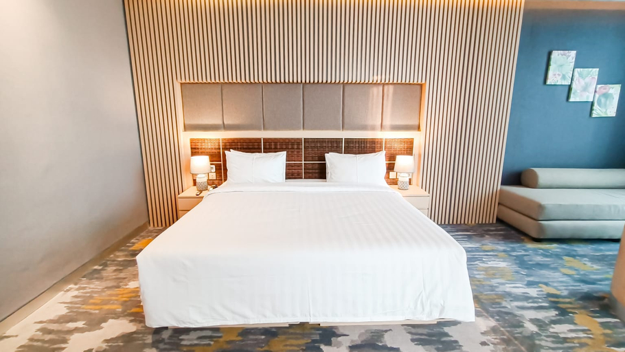 Bedroom 30