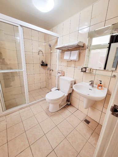 Bedroom 3, Longmen Manor - Extra Large Double Bed, Kinmen