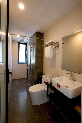 Bathroom 3, Hoa - Floral Sea Homestay, Da Nang
