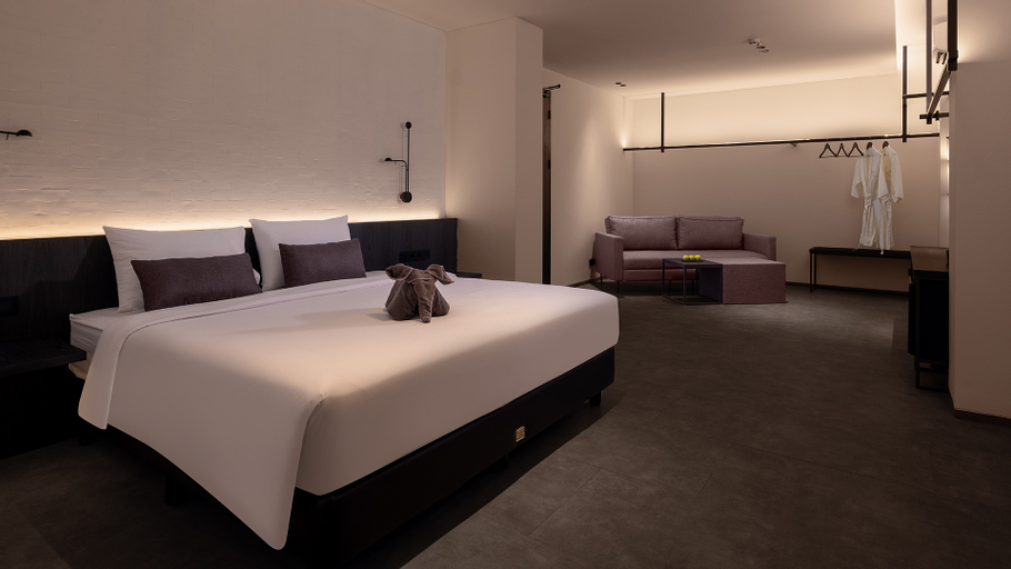 Bedroom 26