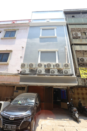 Exterior & Views 2, OYO 93261 Fresh Hotel Near Stasiun Jakarta Kota, West Jakarta