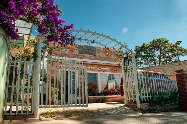 Exterior & Views 2, Lengkeng Da Lat Homestay, Đà Lạt