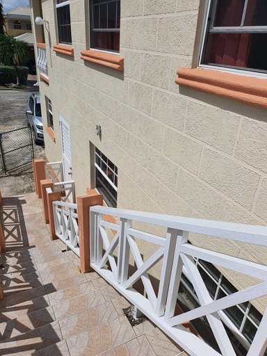 Others 3, Stay a While Guest Apartment