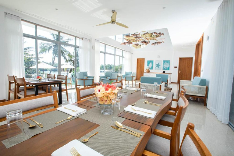 Food & Drinks 5, Beacon By The Bay Villas & Suites By The Clarks, Devinuwara