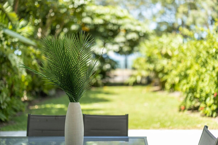 Others 5, Tropical Beach front Family House @ Cairns Beaches, Cairns