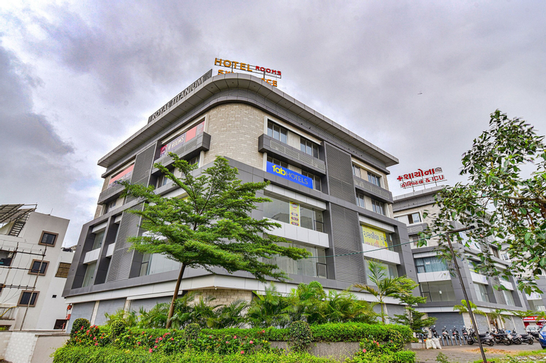 Exterior & Views 1, Fabhotel Sky Palace, Surat
