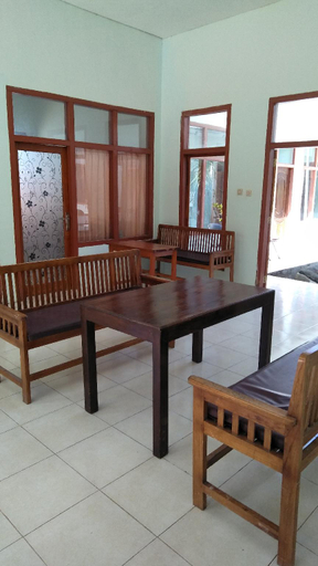 Public Area, GUESTHOUSE AILEEN, West Manggarai