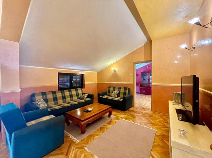 Others 4, Family Two Bedroom Apartment Dubovica