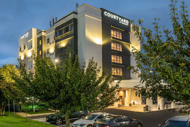 Exterior & Views 2, Courtyard Marriott Hagerstown, Washington