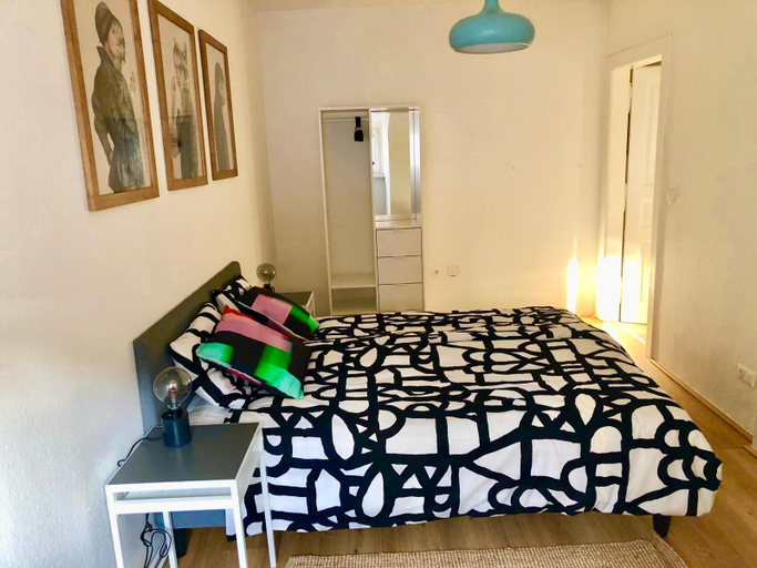 Bedroom 3, Cozy City Apartment - by Nahuen Suites, Graz