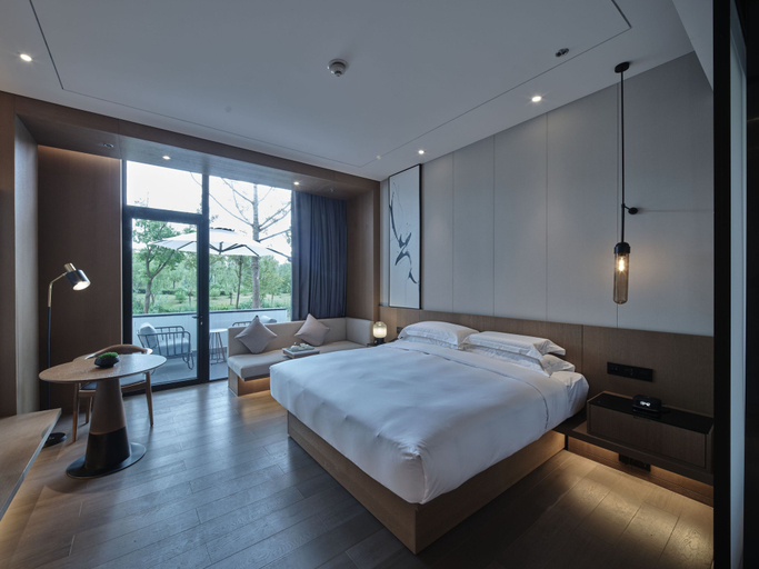 Bedroom 2, Courtyard By Marriott Pinghu, Jiaxing