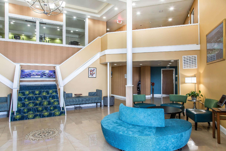 Public Area 2, Quality Inn & Suites Middletown - Newport, Newport