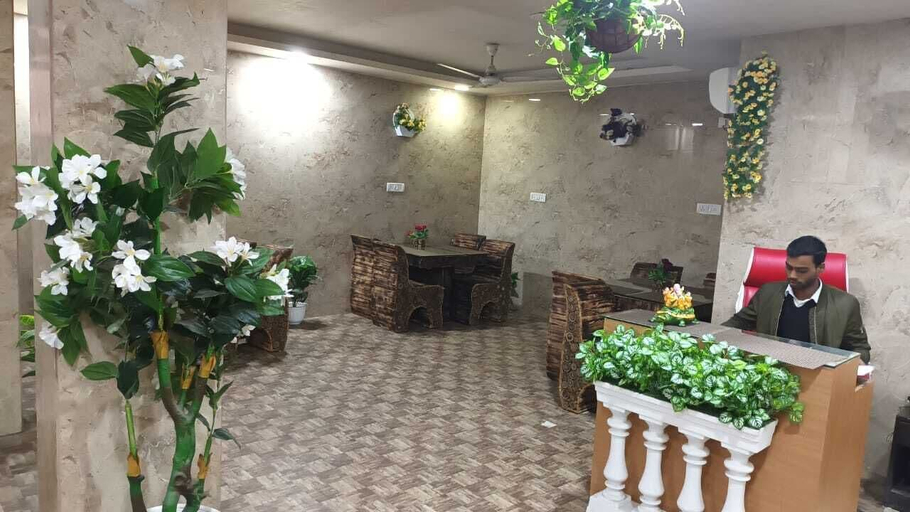 Others 5, Hotel Belwood, Delhi