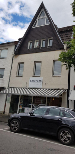 Meerbusch Studio in Lovely City House, Rhein-Kreis Neuss