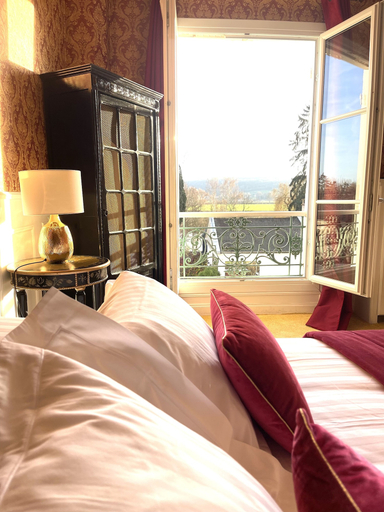 Bedroom 4, Château de la Marjolaine, Aisne