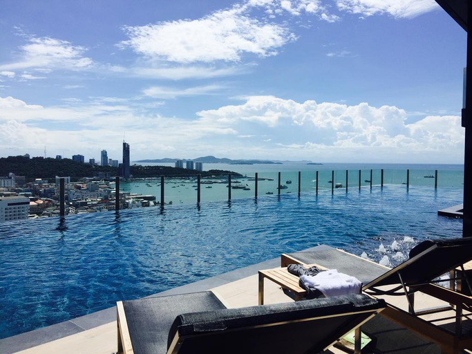 Sport & Beauty 2, The Base Central Pattaya Beach APT, Pattaya