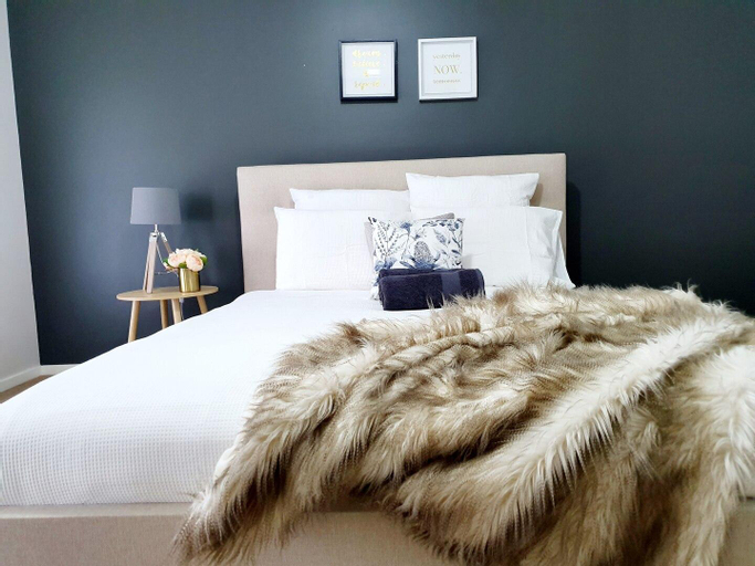 Bedroom 1, Entire gorgeous 4bedrooms Berwick home, no sharing, Casey - Berwick