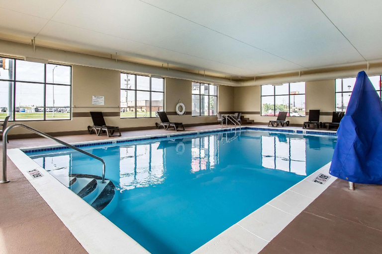 Sport & Beauty 5, Comfort Suites Effingham, Effingham