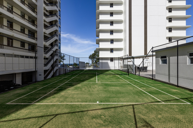 Exterior & Views 2, Olympus Apartments, Gold Coast