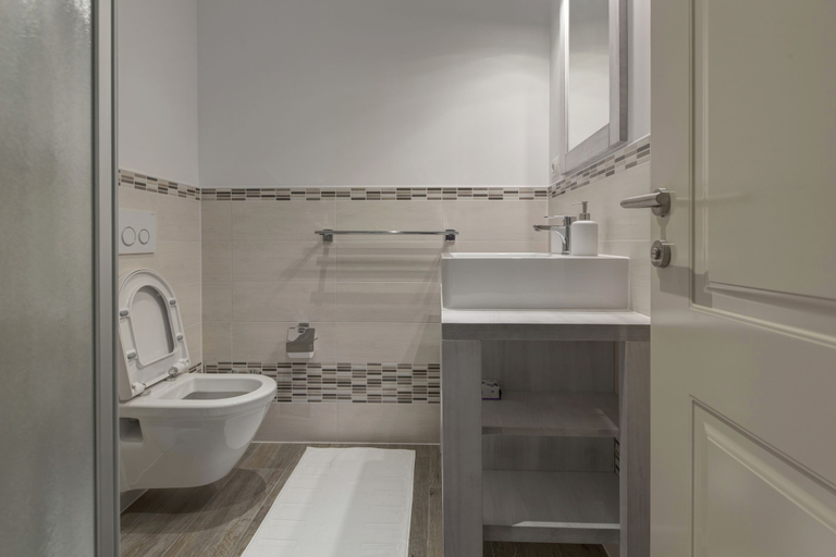 Bathroom 4, B&B L.D, Pula