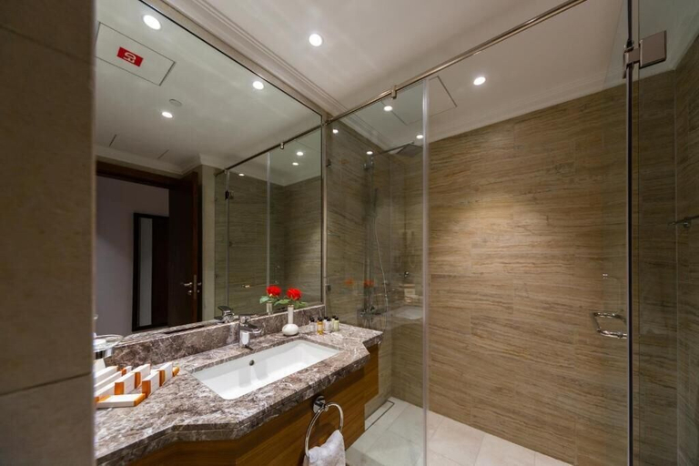 Bathroom, Retaj Baywalk Residence, Doha