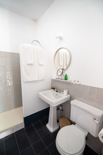 Bathroom 3, Finca El Azahar, Cáceres