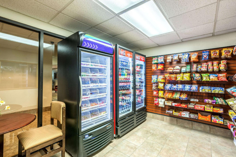 Food & Drinks 5, Ramada by Wyndham North Platte, Lincoln