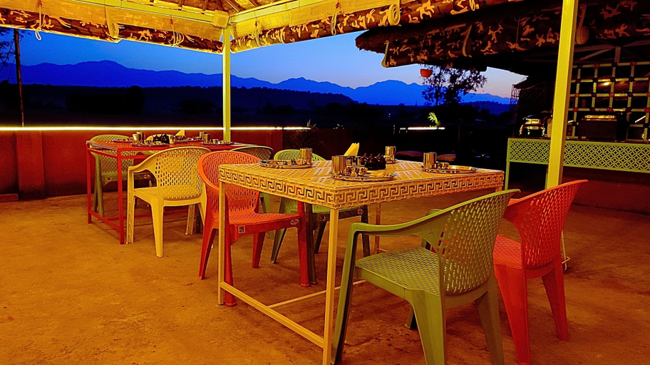 Food & Drinks 5, The MadhuNandan, Nainital