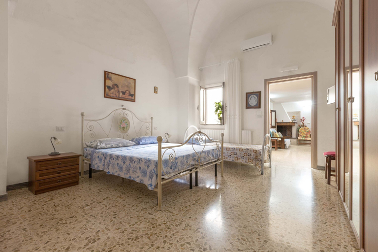 Room 2, 3613 Dimora Emanuele by Barbarhouse, Lecce