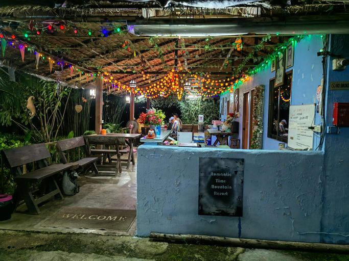 Public Area 3, Romantic Time Mountain Resort, Pai